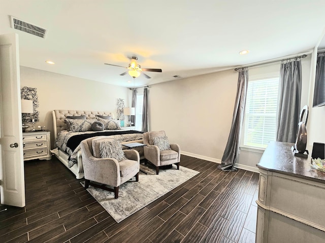 bedroom featuring ceiling fan