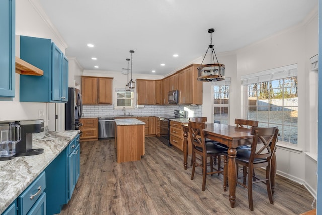 kitchen featuring sink, a center island, black / electric stove, stainless steel dishwasher, and pendant lighting