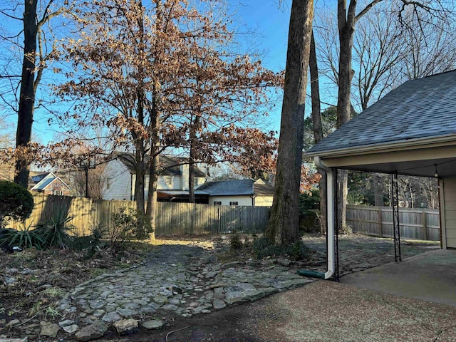 view of yard with a patio