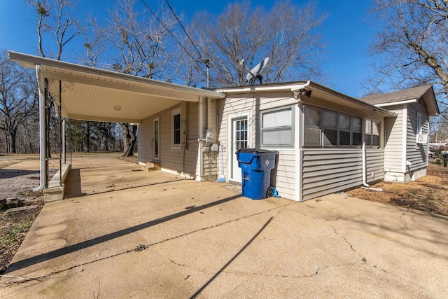 view of front of house with a carport