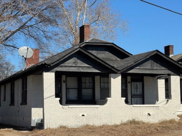 view of property exterior