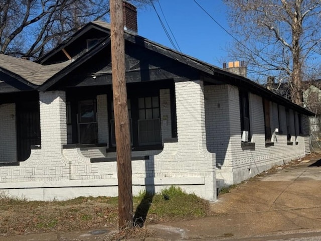 view of side of property