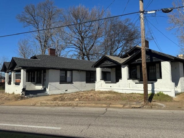 view of front of house featuring a porch