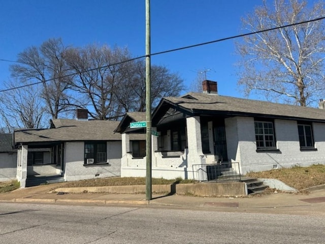 view of front of house