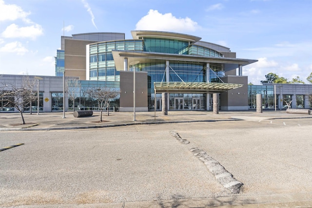 view of building exterior