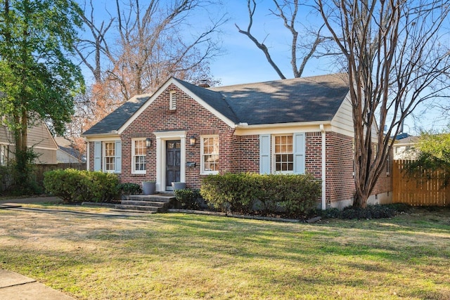 view of front of house with a front yard