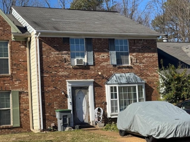 view of front of house featuring a front yard