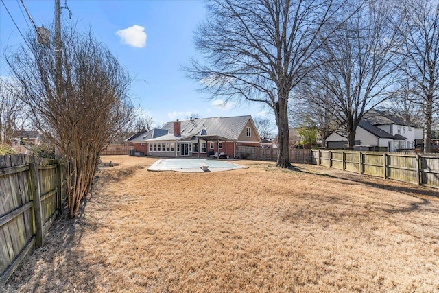 view of yard featuring a patio