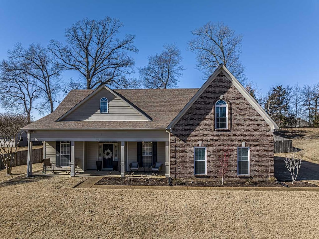 view of front of house featuring covered porch