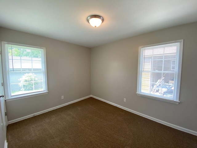 view of carpeted spare room