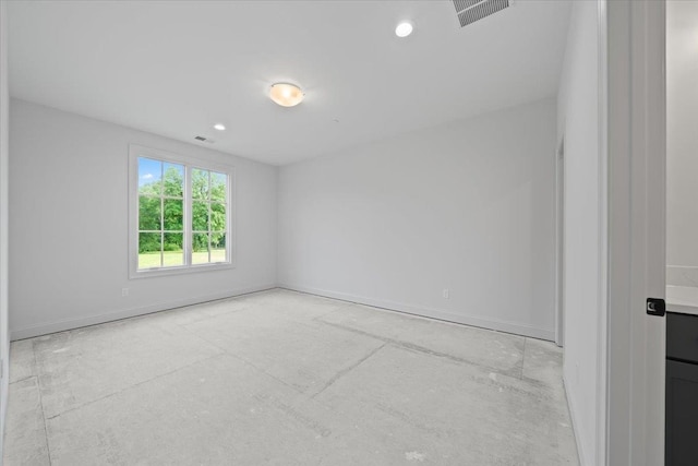 9170 Old Green Ln, Germantown, TN 38138 - unfurnished room with recessed lighting