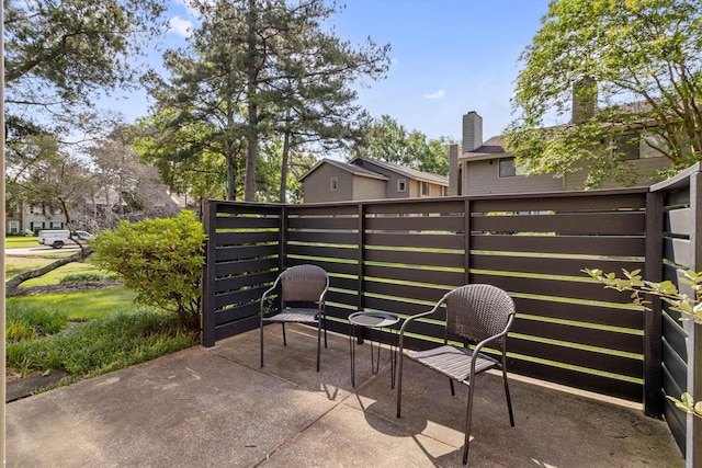 1819 Crossflower Cv Unit 85, Germantown, TN 38138 - view of patio with fence