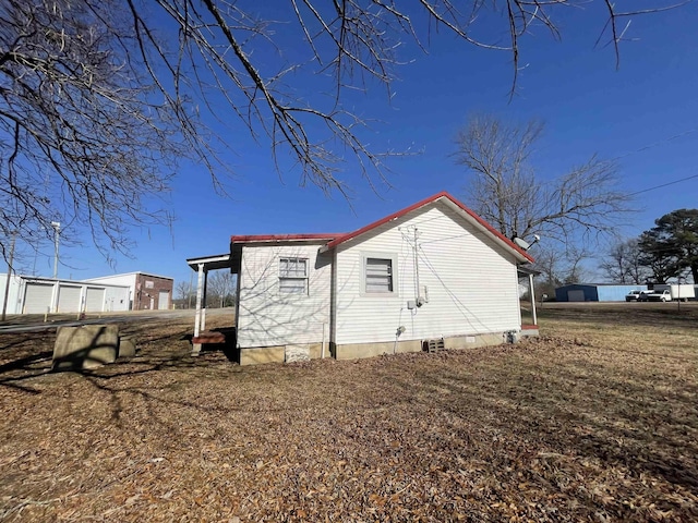 view of side of property