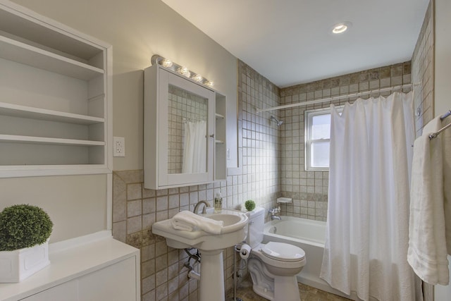 bathroom featuring decorative backsplash, shower / tub combo with curtain, toilet, and tile walls