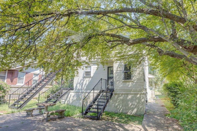 view of front of home