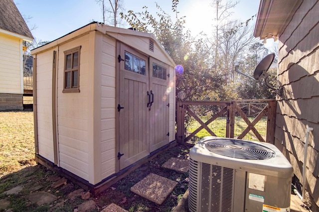 view of outbuilding with central AC