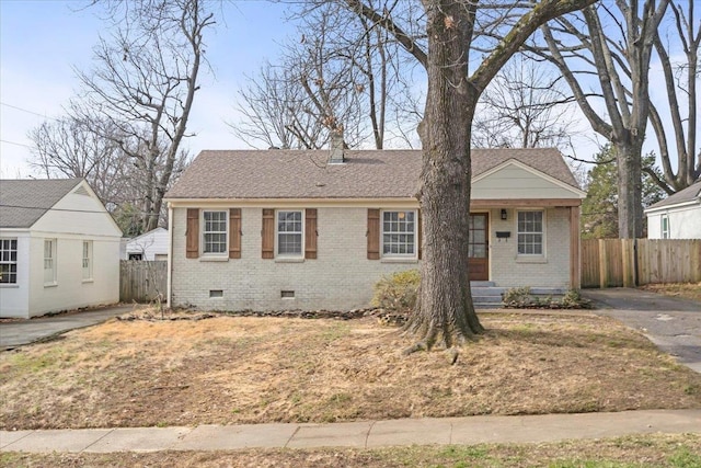 view of front of property