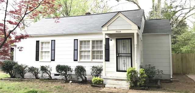 view of front of property