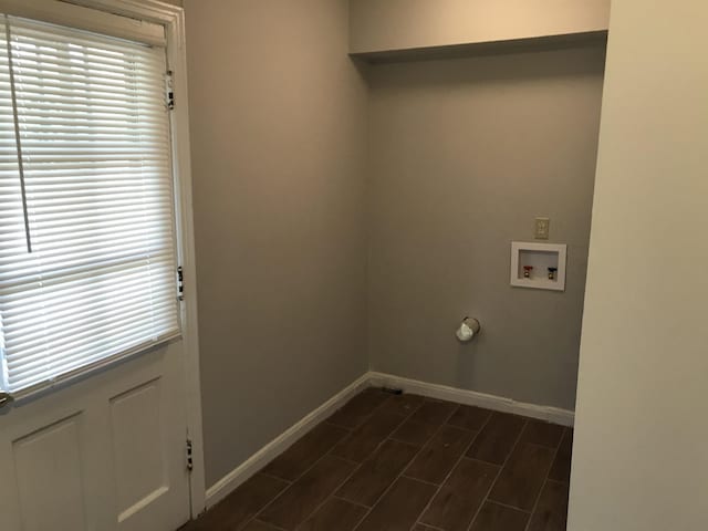 laundry area with hookup for a washing machine