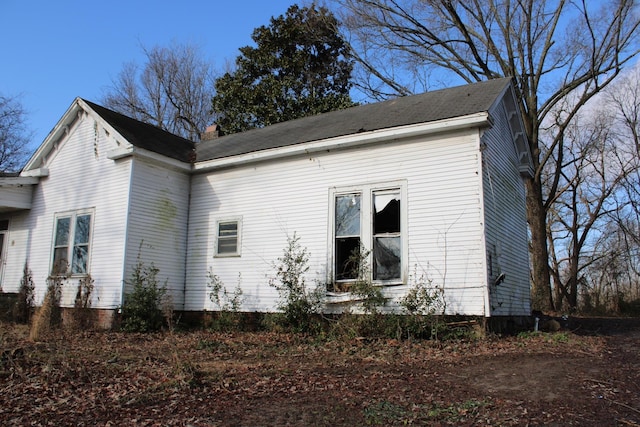 view of side of home