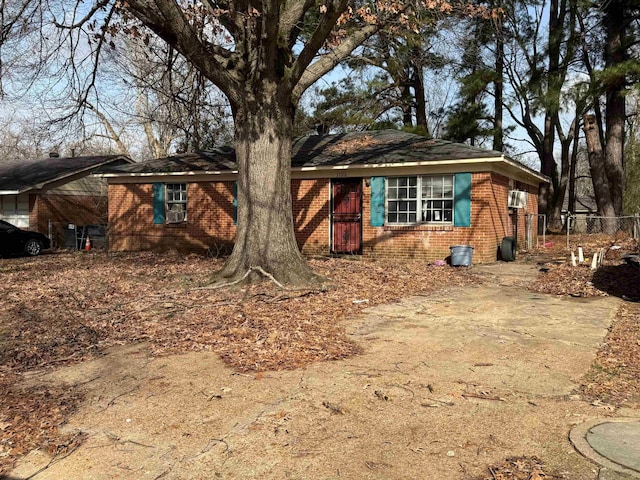 view of front of house