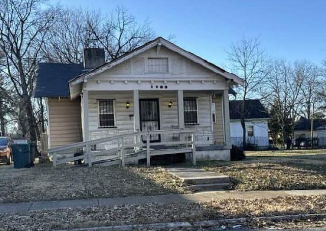 view of front of property with a porch