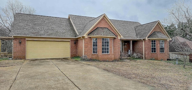 view of front facade with a garage