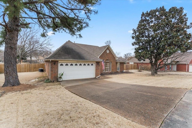 view of front facade with a garage