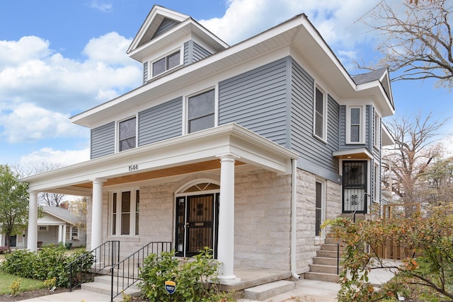 view of front of home featuring a porch