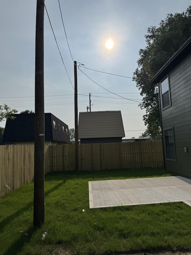 153 Caldwell Ave, Memphis, TN 38107 - view of yard
