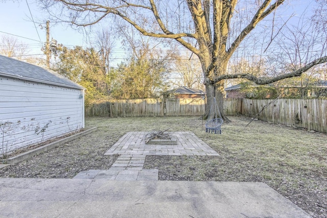 view of yard featuring a patio