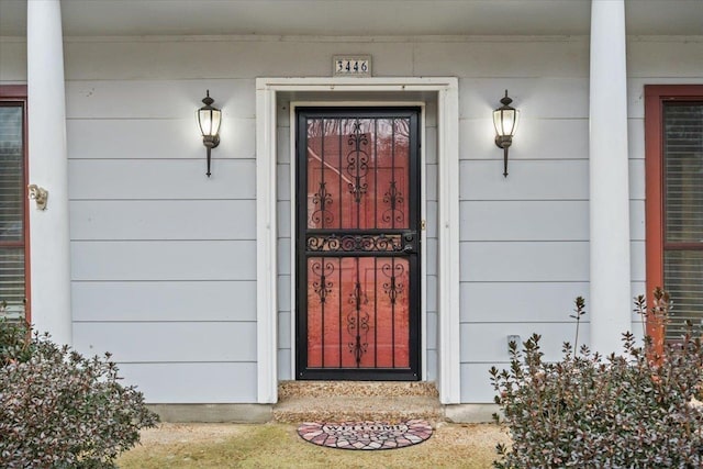 view of property entrance