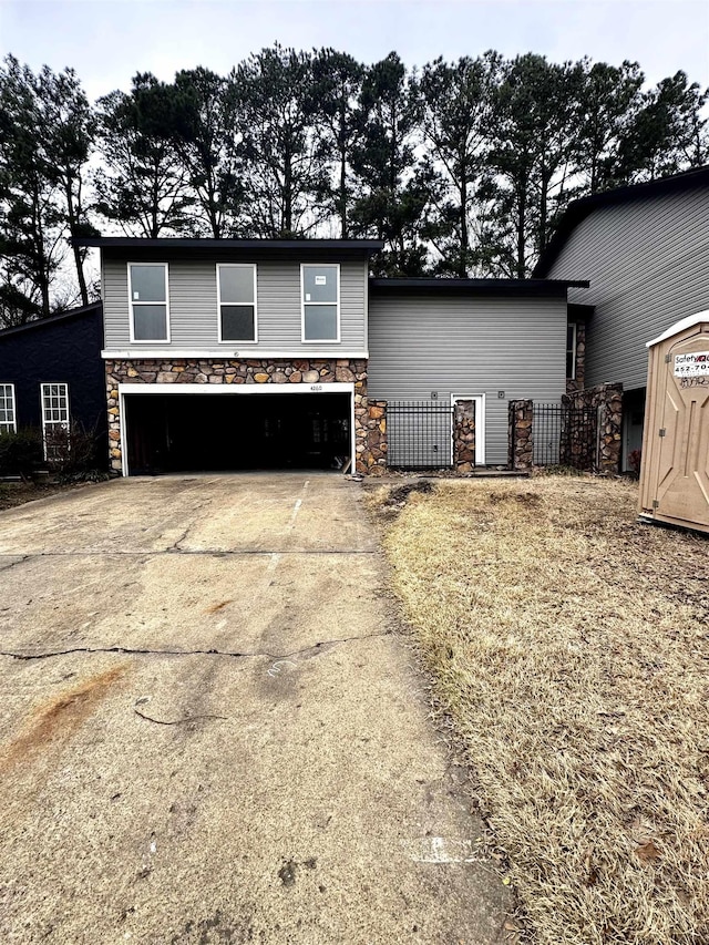 view of front of house with a garage