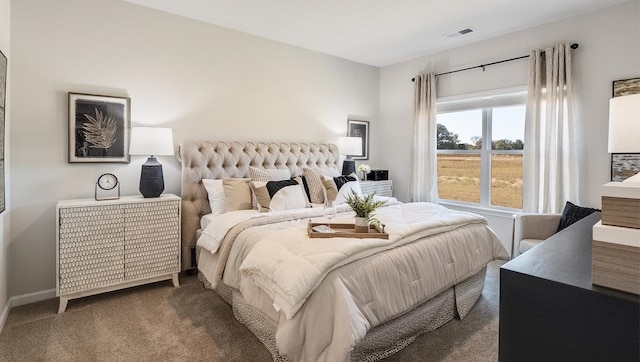 bedroom featuring carpet floors