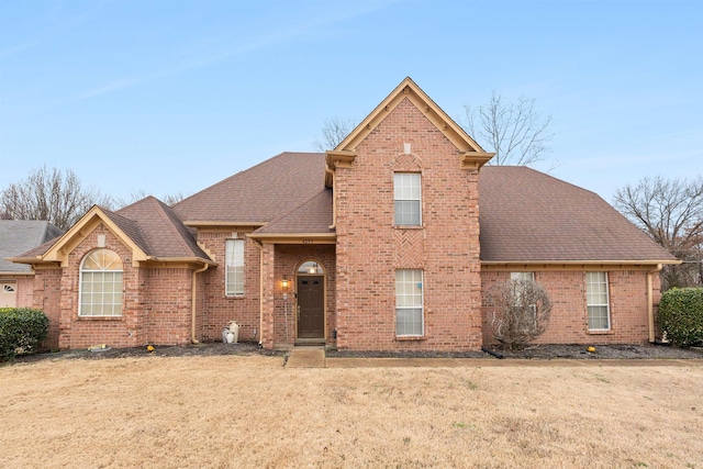 front of property featuring a front yard