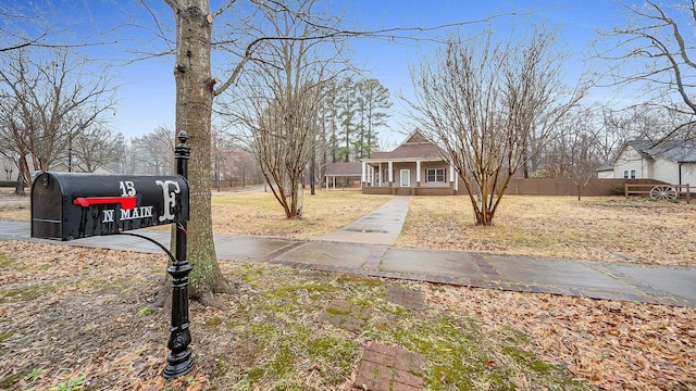 view of front of home featuring a porch