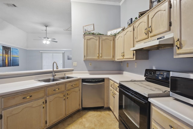 kitchen featuring sink, light brown cabinets, kitchen peninsula, ceiling fan, and stainless steel appliances