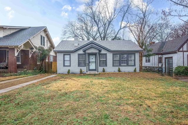 view of front of home with a front yard