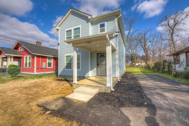 view of front of property