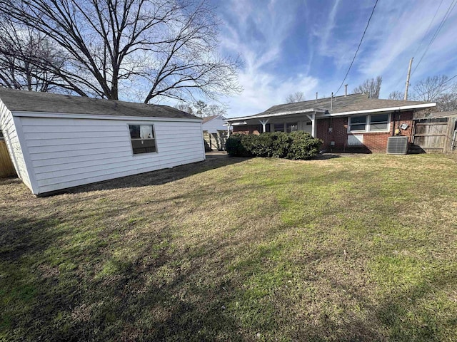 view of yard featuring fence