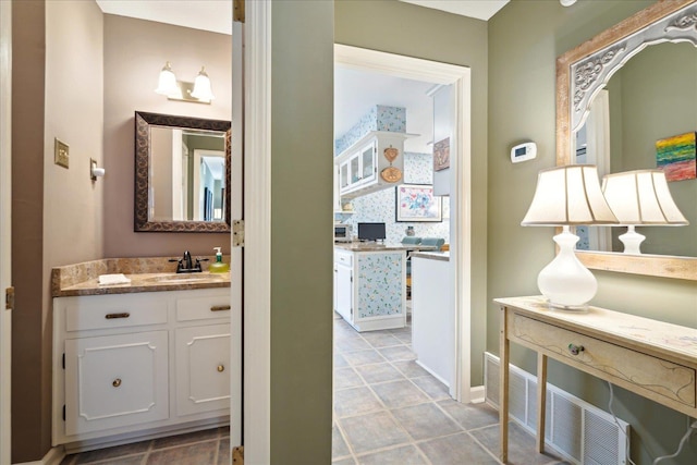 bathroom with vanity