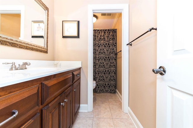 full bathroom featuring curtained shower, tile patterned flooring, toilet, visible vents, and vanity