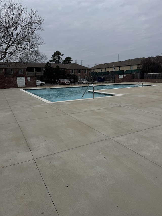 pool with fence