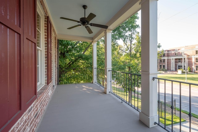 balcony with a ceiling fan