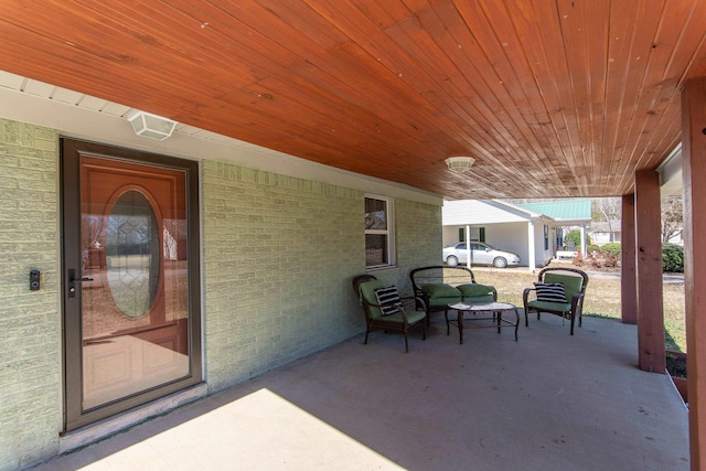 view of patio / terrace with covered porch