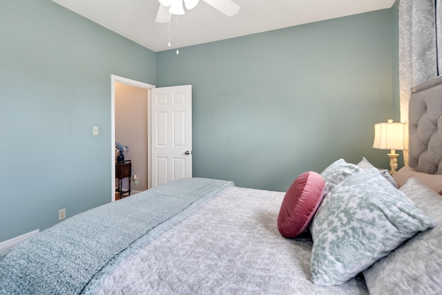 bedroom with a ceiling fan