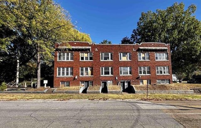 view of building exterior