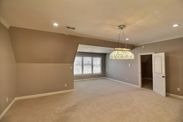 unfurnished room with light carpet, visible vents, recessed lighting, and baseboards