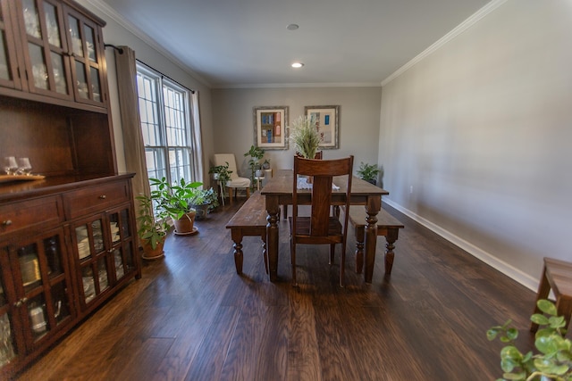 dining room featuring recessed lighting, baseboards, dark wood-style flooring, and ornamental molding