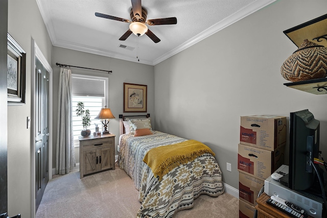 bedroom with light carpet, visible vents, crown molding, and a ceiling fan